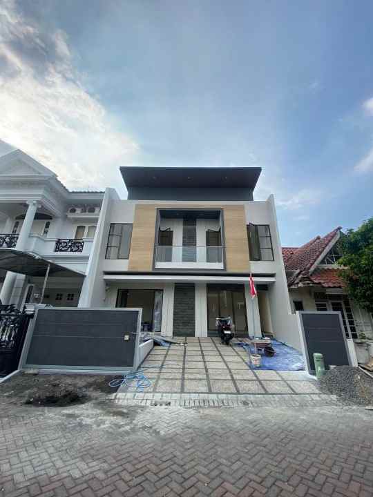 dijual rumah international village
