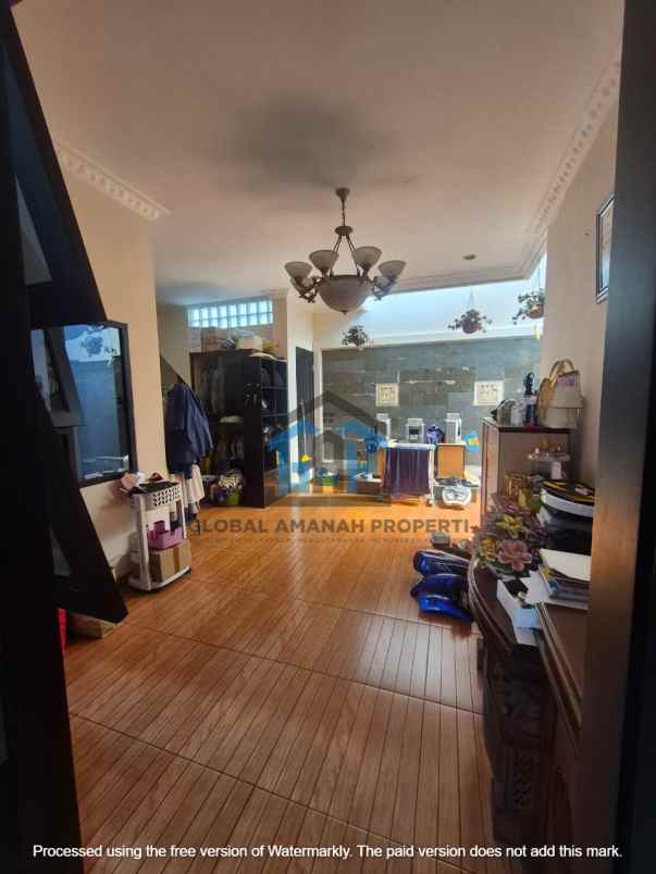 dijual rumah jalan ciawitali