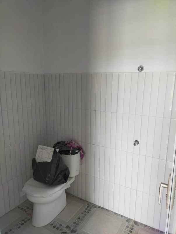 dijual rumah jalan delima srikandi