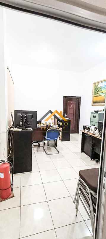 dijual rumah jalan letda sujono