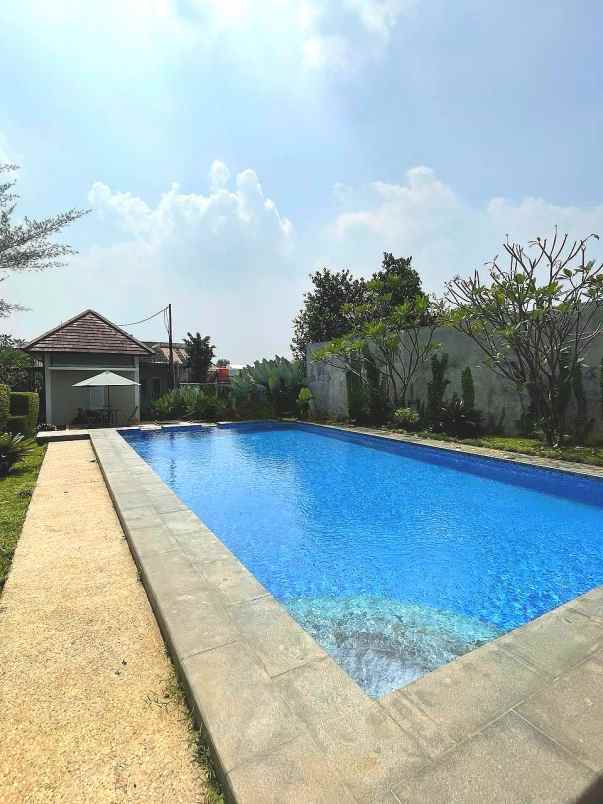 dijual rumah jalan raya bintaro sektor 2