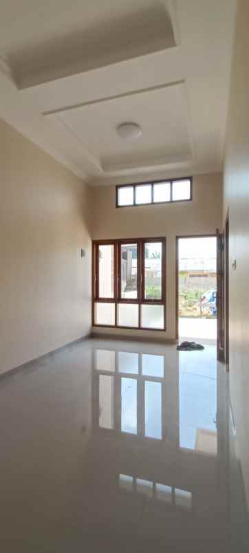 dijual rumah jatibening