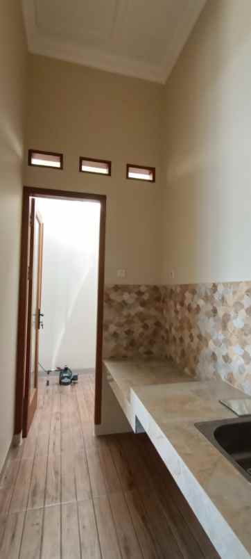 dijual rumah jatibening