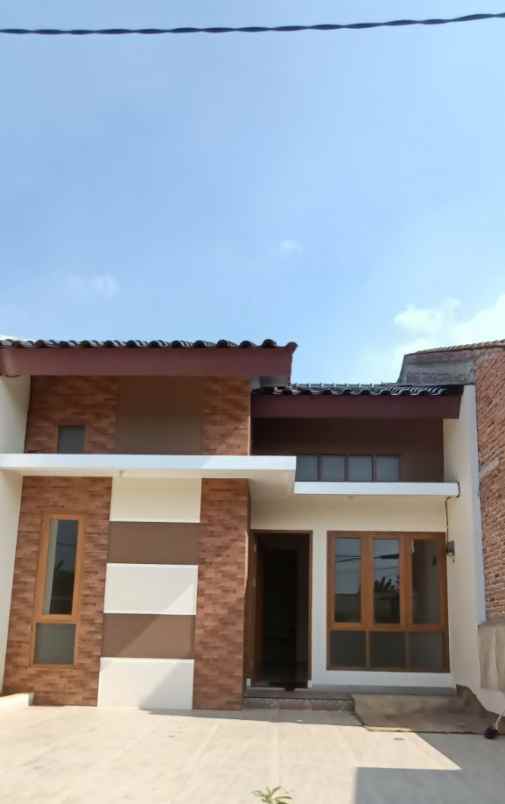 dijual rumah jatibening