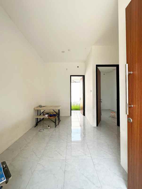 dijual rumah jatisampurna