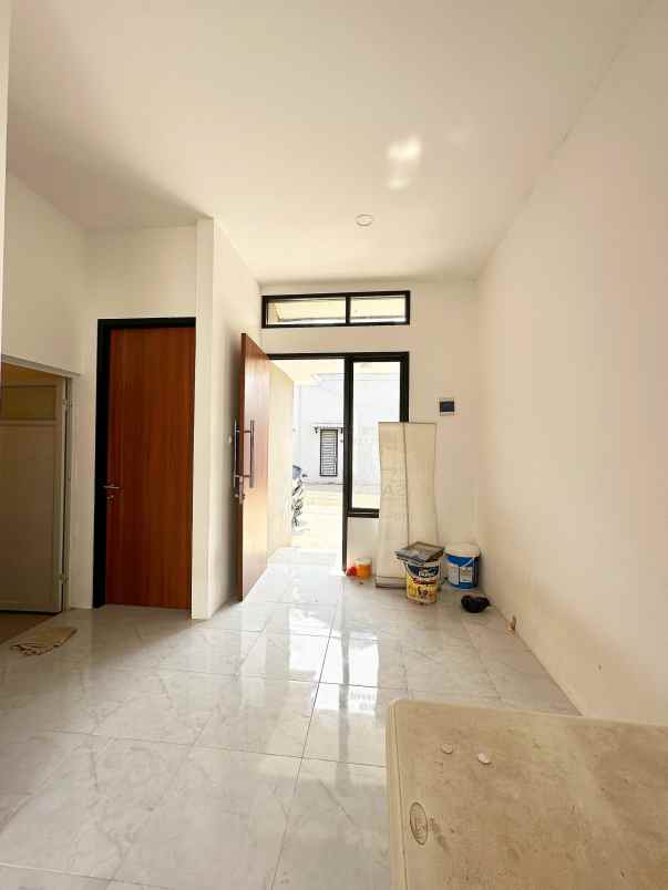 dijual rumah jatisampurna