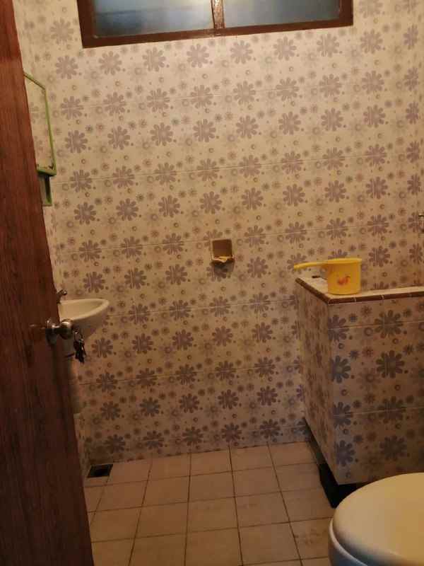 dijual rumah jemur andayani surabaya