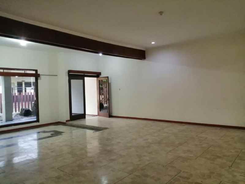 dijual rumah jemur andayani surabaya