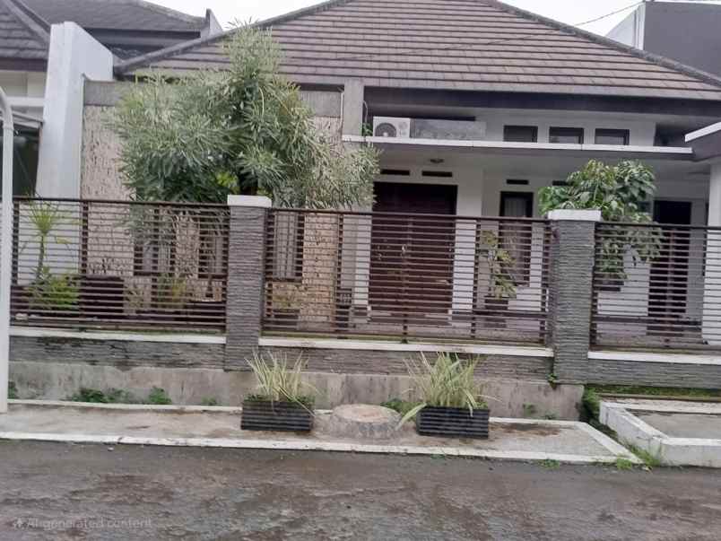 dijual rumah jl aeromodeling arcamanik