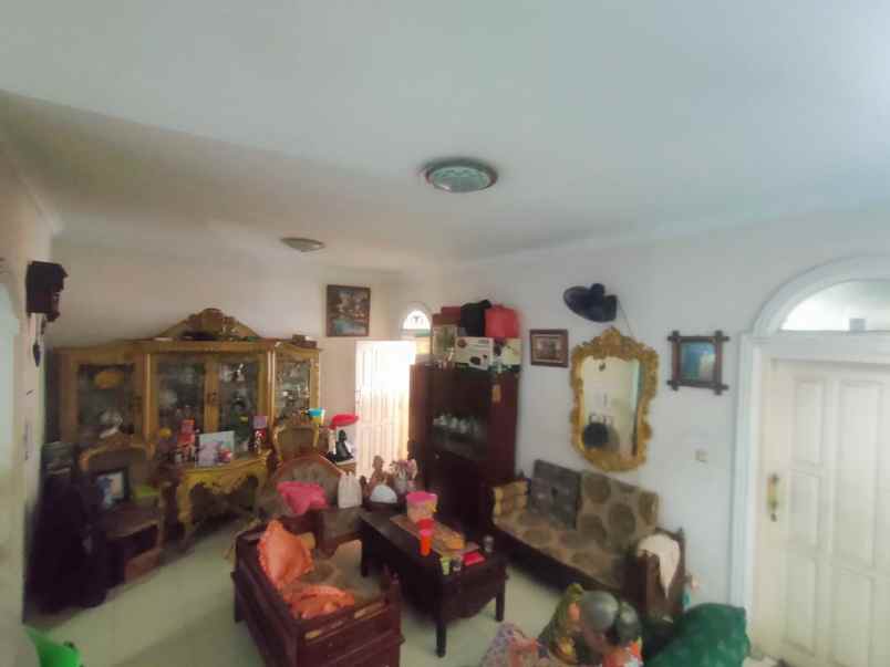 dijual rumah jl cendrawasih v blok d 16