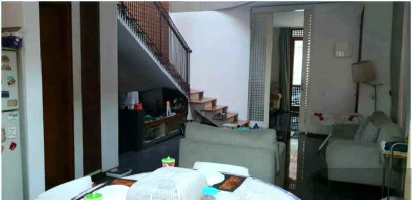 dijual rumah jl citarum