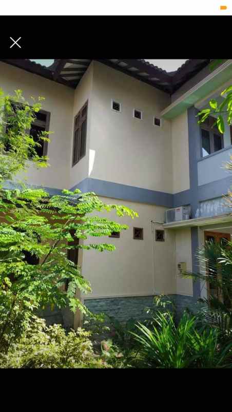 dijual rumah jl damai tambakan