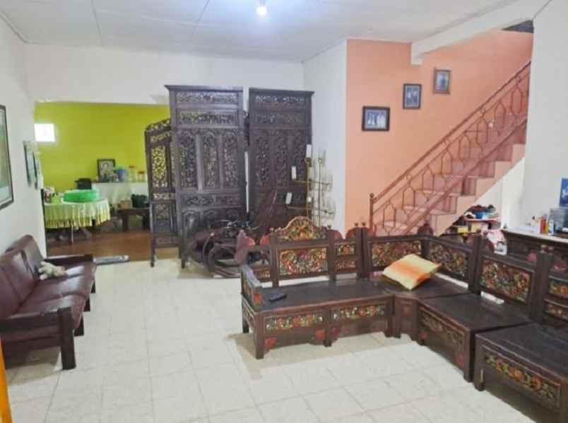 dijual rumah jl gedong songo di kaki