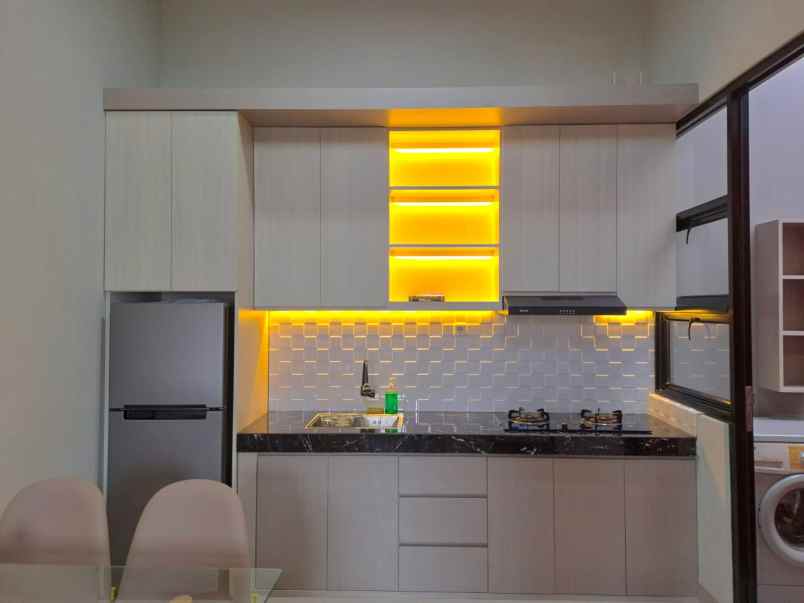 dijual rumah jl haji emba pd petir