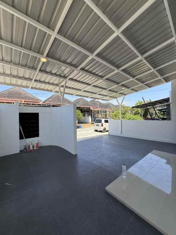 dijual rumah jl inpres