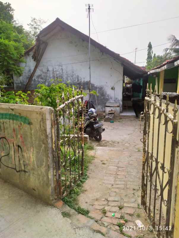 dijual rumah jl jend urip sumoharjo