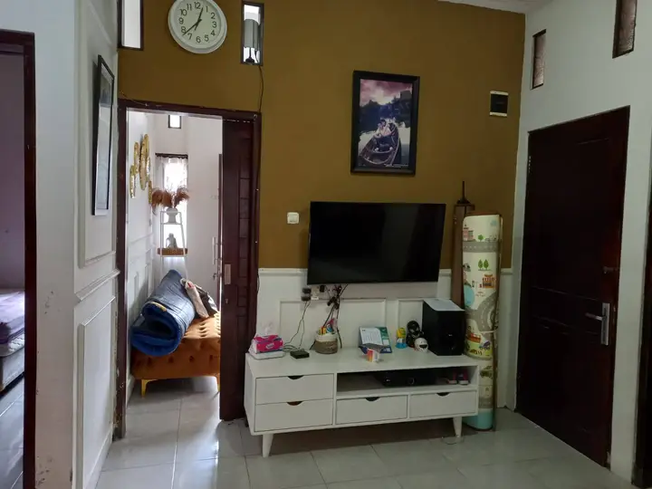 dijual rumah jl padasuka cimahi