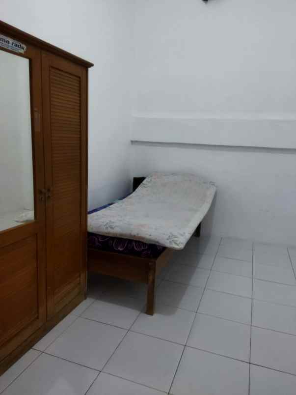 dijual rumah jl padi utara xiii blok j
