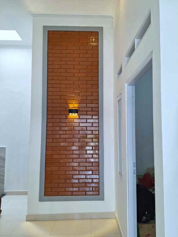 dijual rumah jl perumahan citra kebun mas