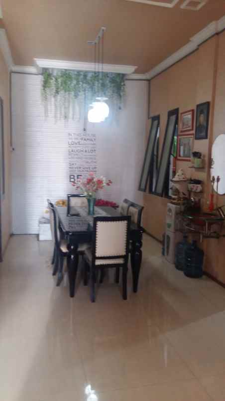 dijual rumah jl puncak cengkeh no 3