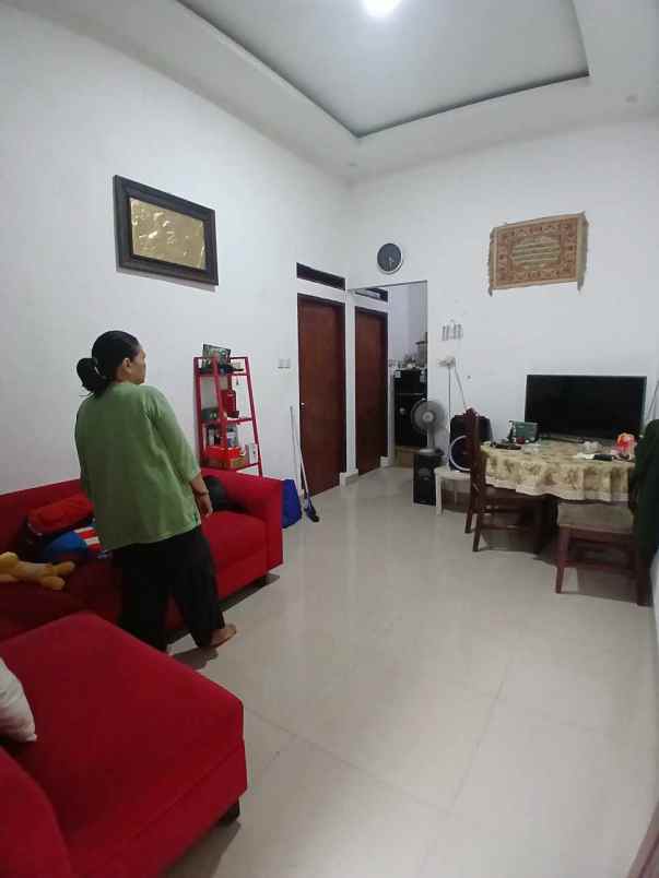dijual rumah jl raya pasir putih