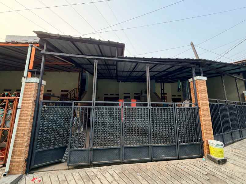 dijual rumah jl suka damai