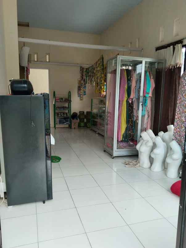 dijual rumah jl sultan agung