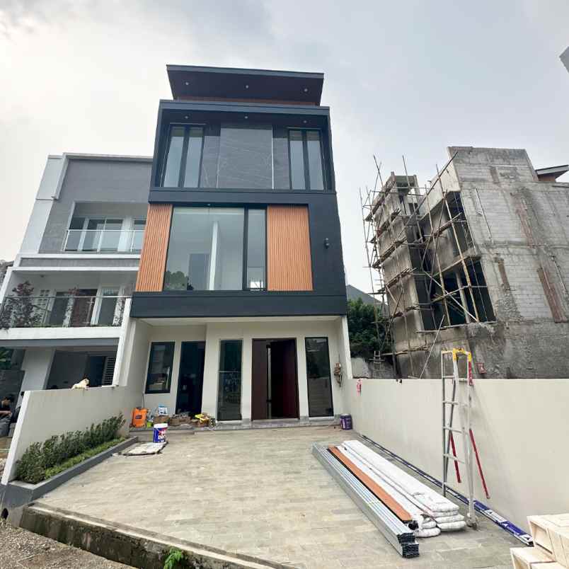 dijual rumah jl taman wijaya kusuma no