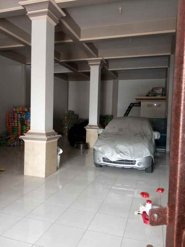 dijual rumah jl tuban