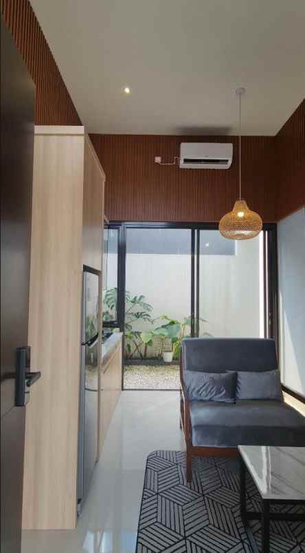 dijual rumah jln cimuning mustika jaya