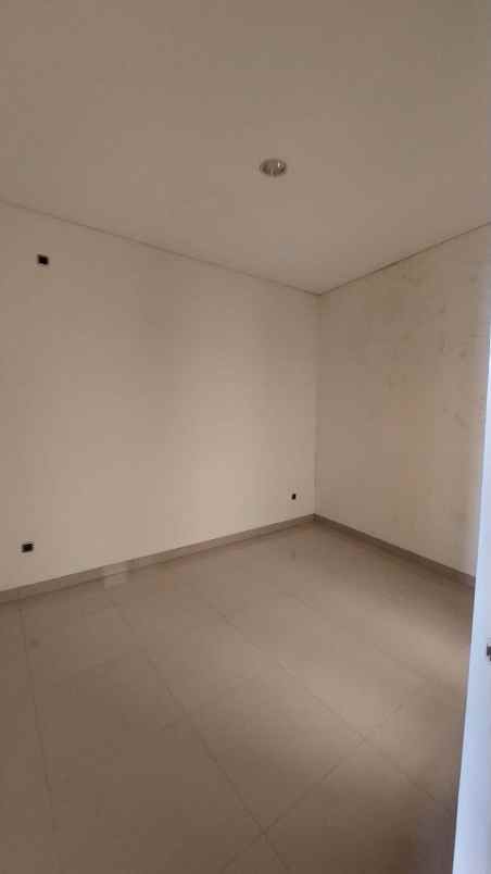 dijual rumah kali kepiting ploso