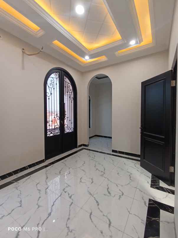 dijual rumah kalimulya