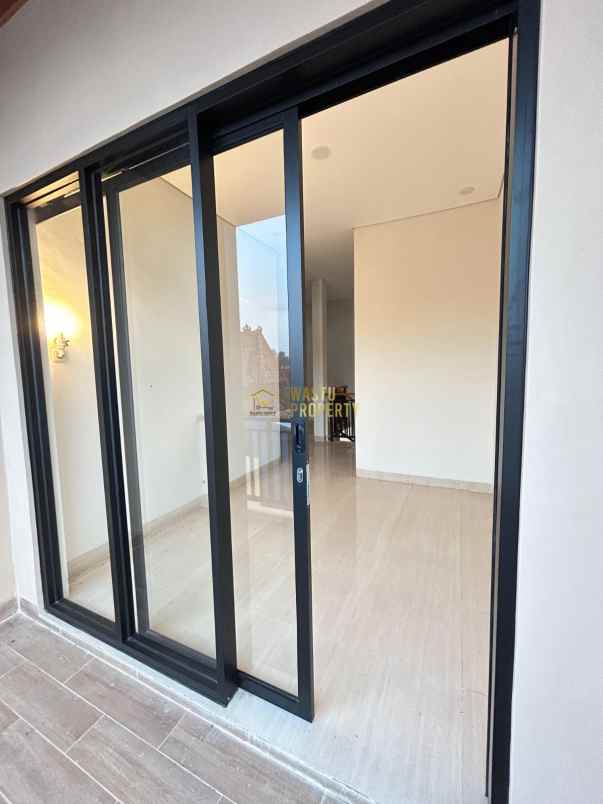 dijual rumah kalitirto