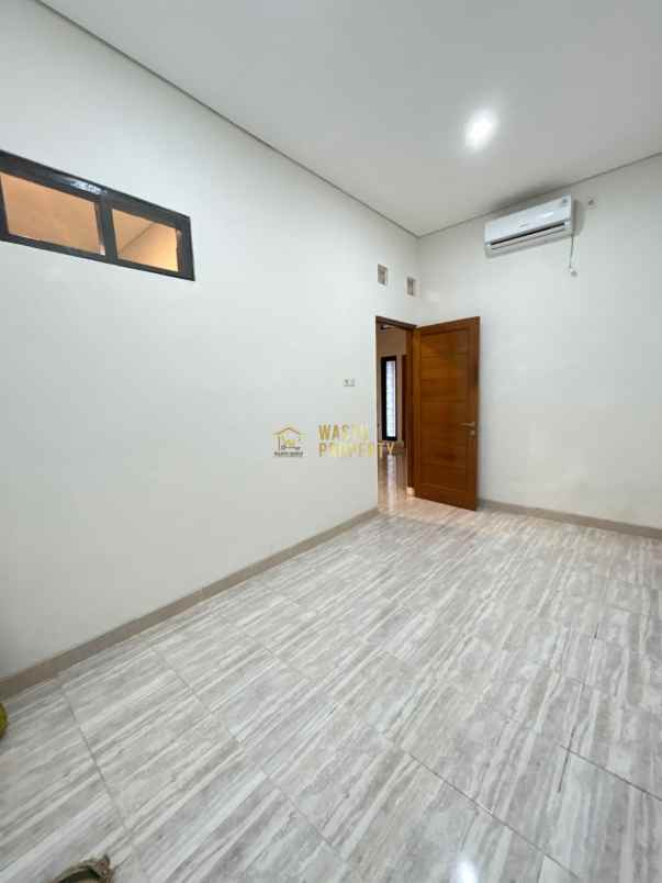 dijual rumah kalitirto