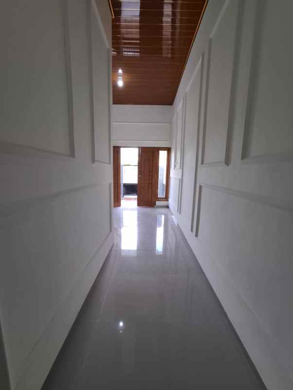 dijual rumah kaliurang km 13