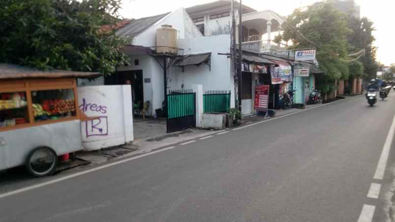 dijual rumah kelapa dua