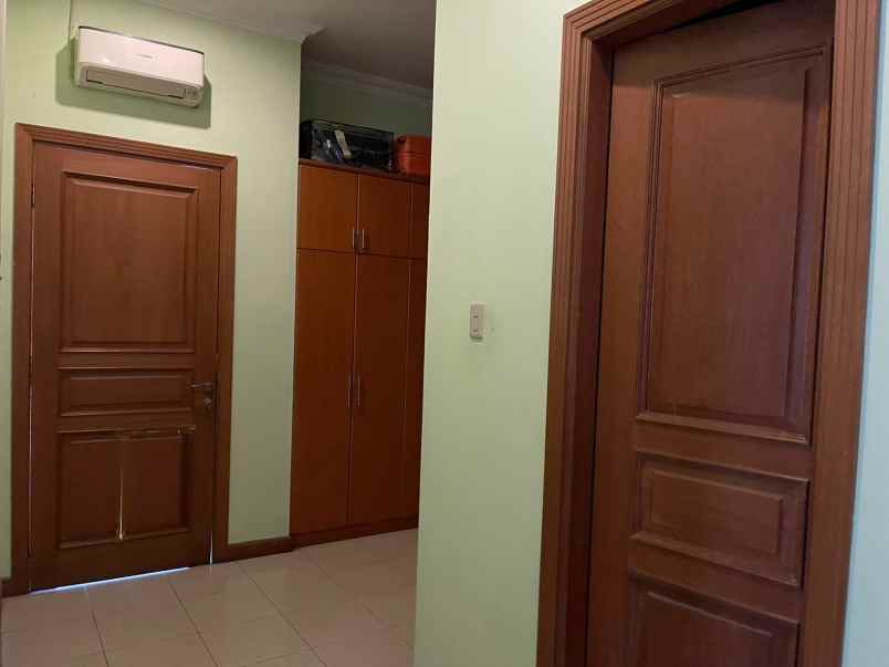 dijual rumah kelapa gading