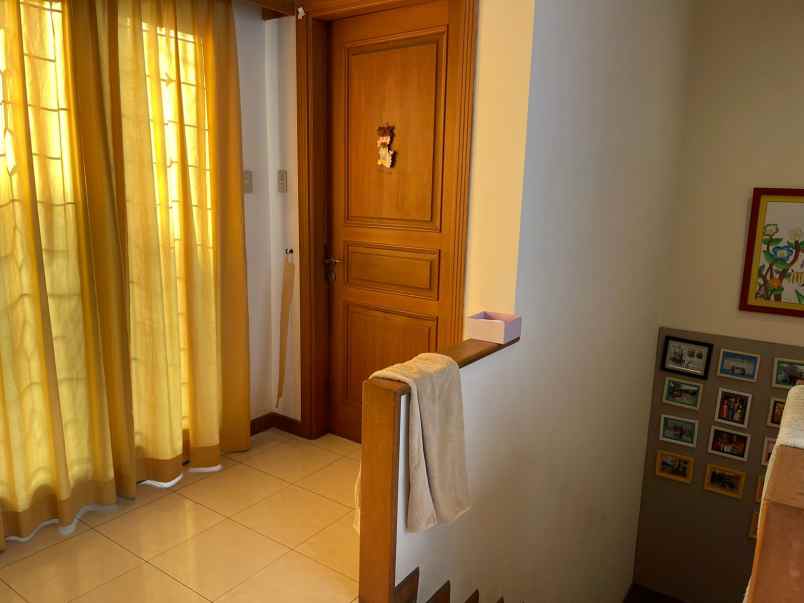 dijual rumah kelapa gading