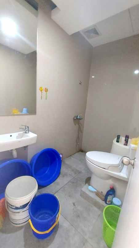 dijual rumah kelapa gading