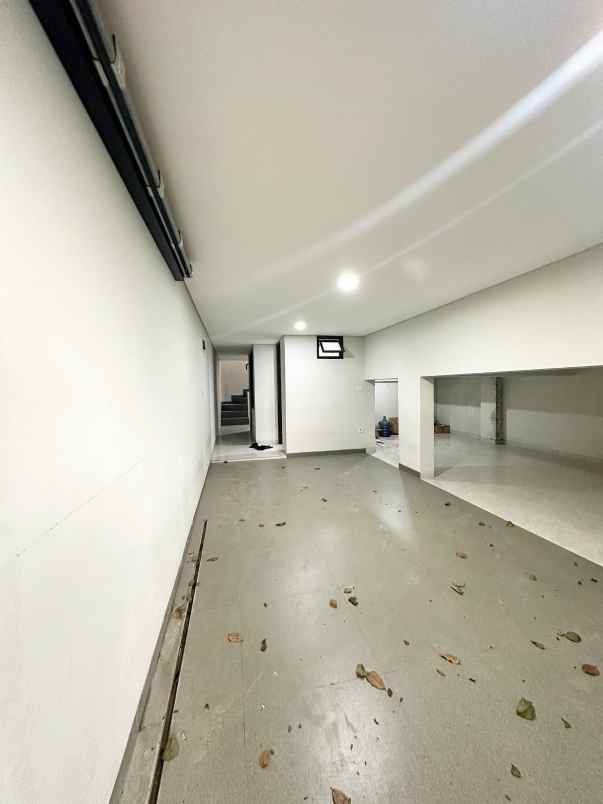 dijual rumah klender