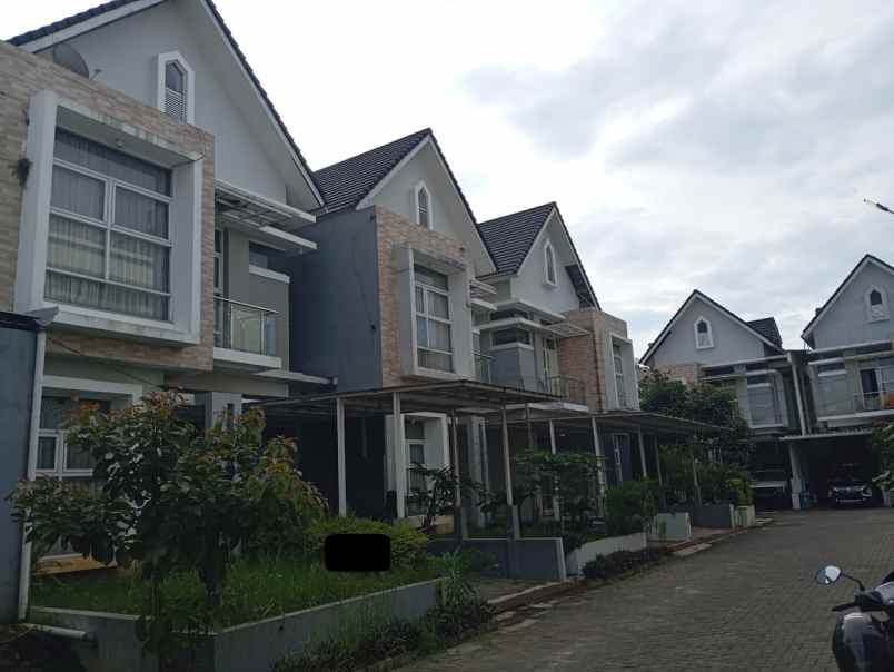 dijual rumah kolonel masturi