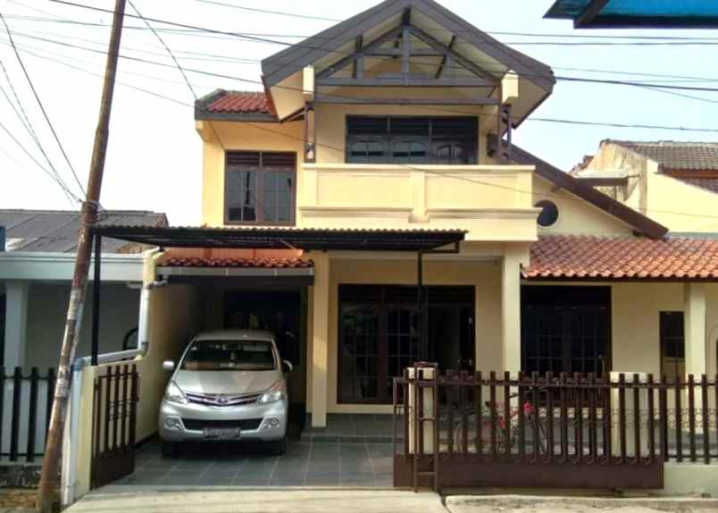 dijual rumah komplek patria jaya