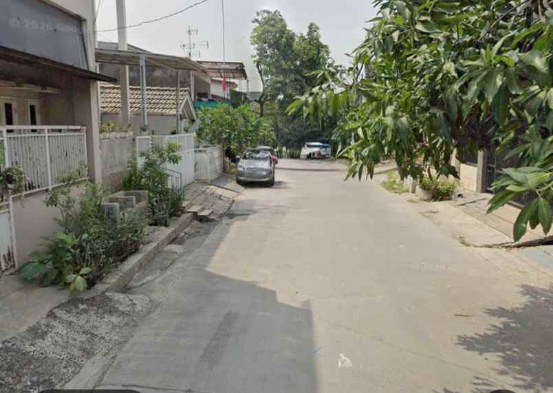 dijual rumah komplek pondok kelapa