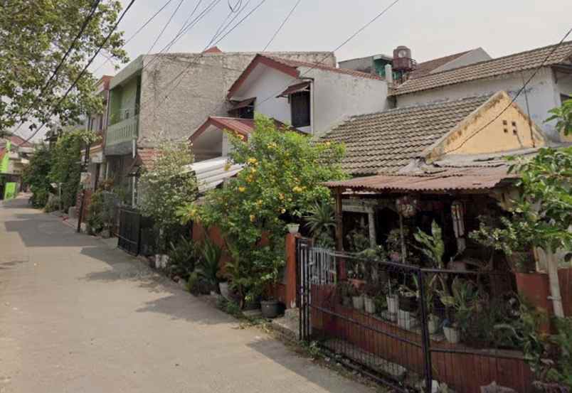 dijual rumah komplek pondok kelapa