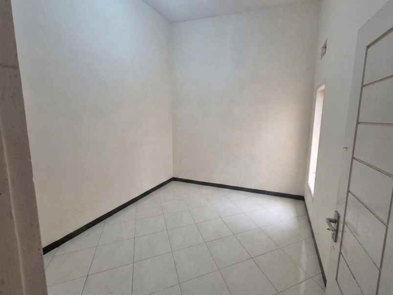 dijual rumah lokasi perumahan pakisjajar malang