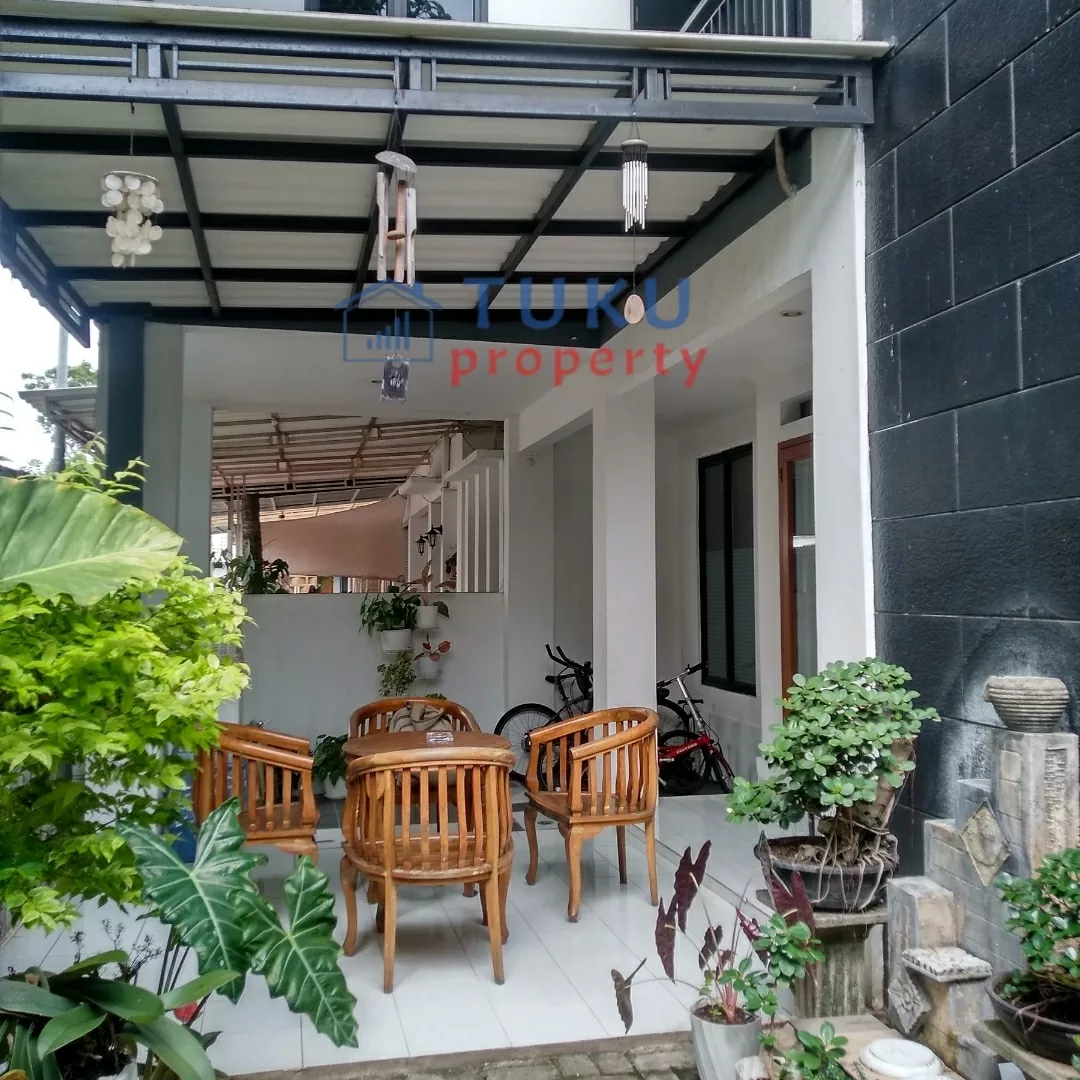 dijual rumah mahogany park bintaro