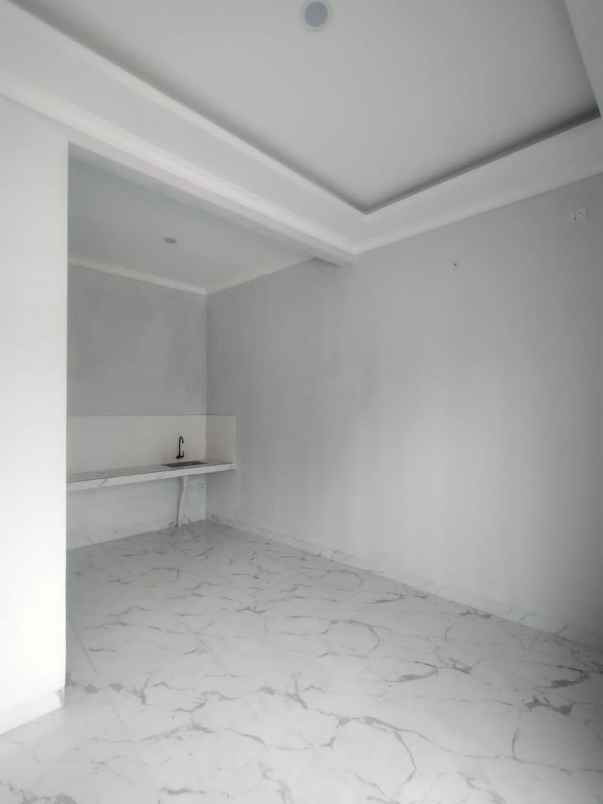 dijual rumah mandor samin