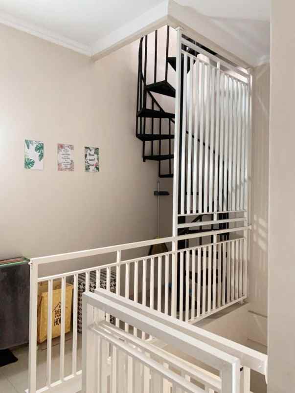 dijual rumah margahayu jaya jl pinus