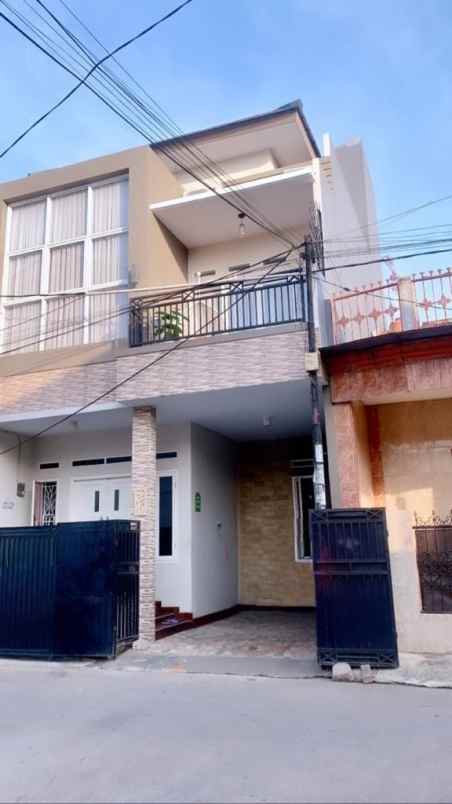 dijual rumah margahayu jaya jl pinus