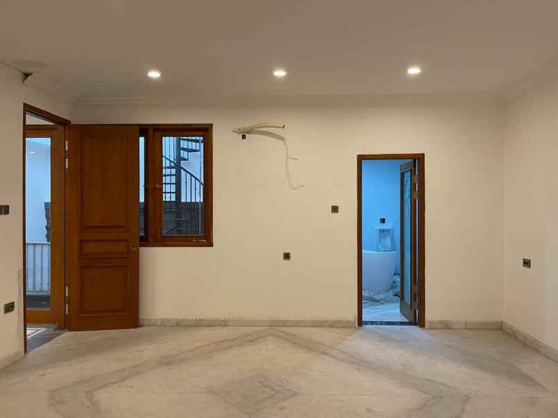 dijual rumah mewah baru di citraland